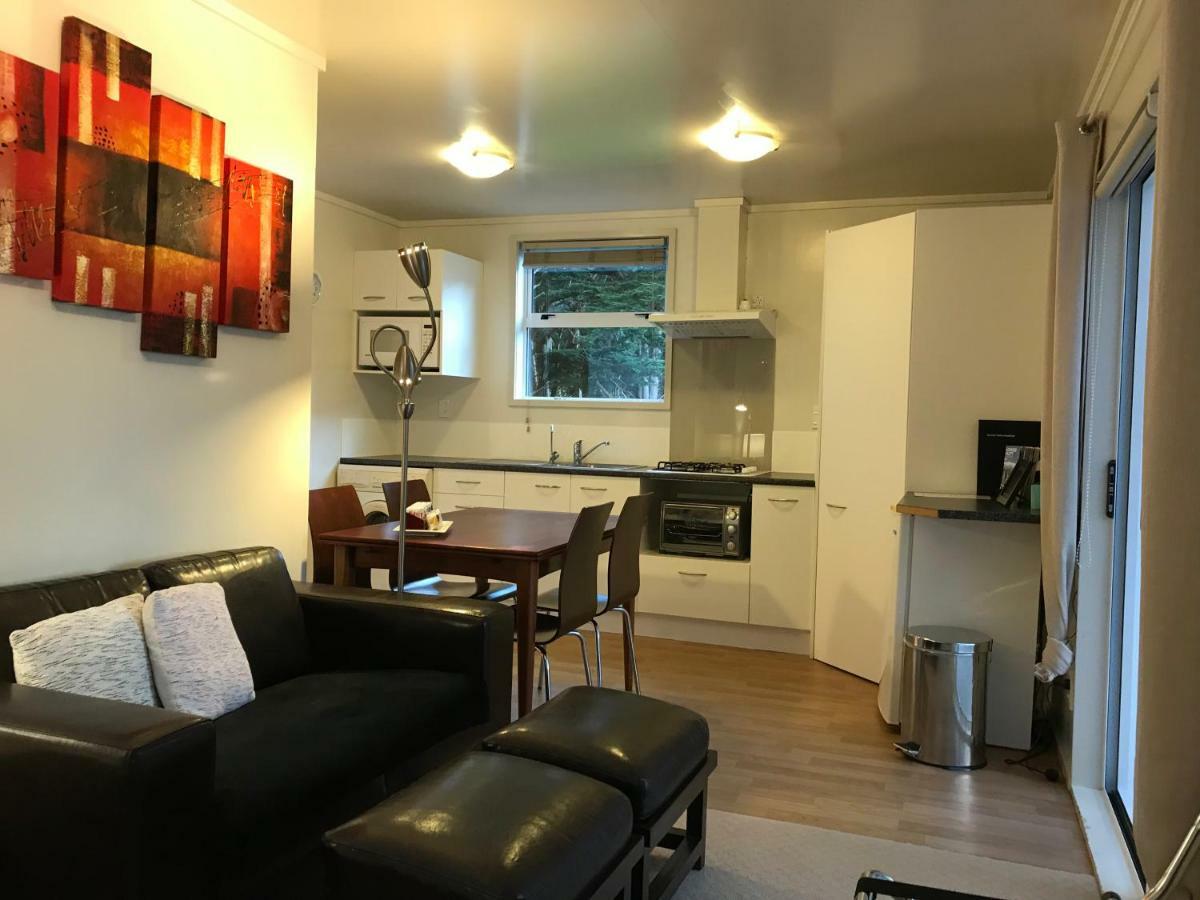 Wainuiomata Angie'S Rural Retreat酒店 外观 照片
